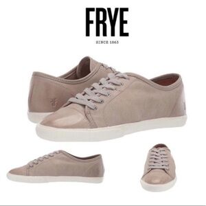 Frye Mindy Low Top Leather Lace Up Sneakers in Gray